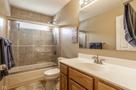 3824 Constitution Drive Carmel IN 46032