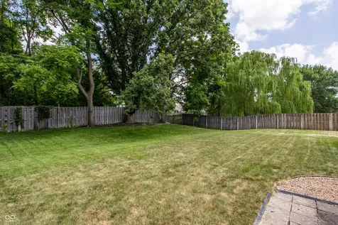 3824 Constitution Drive Carmel IN 46032