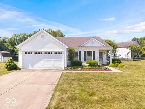 235 Thornburg Park Brownsburg IN 46112