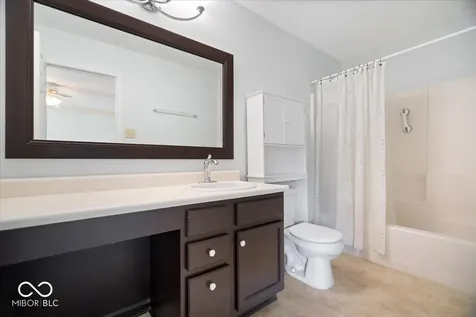 235 Thornburg Park Brownsburg IN 46112