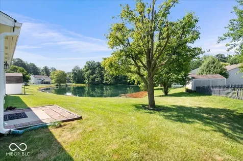 235 Thornburg Park Brownsburg IN 46112