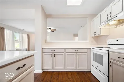 235 Thornburg Park Brownsburg IN 46112