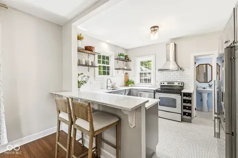 6059 N Park Avenue Indianapolis IN 46220
