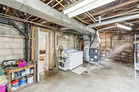 6059 N Park Avenue Indianapolis IN 46220