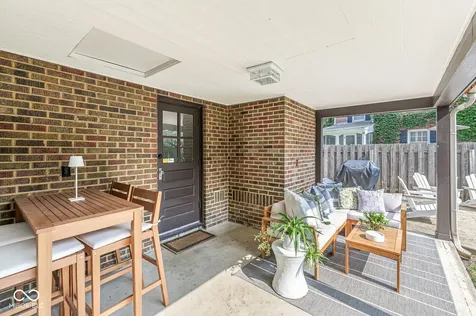 6059 N Park Avenue Indianapolis IN 46220