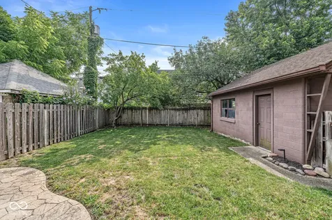 6059 N Park Avenue Indianapolis IN 46220
