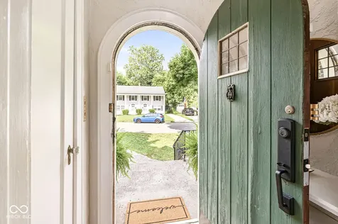 6059 N Park Avenue Indianapolis IN 46220