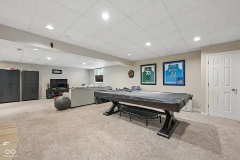 10308 Woods Edge Drive Fishers IN 46037
