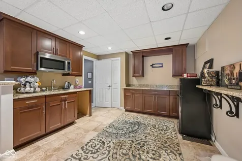 10308 Woods Edge Drive Fishers IN 46037
