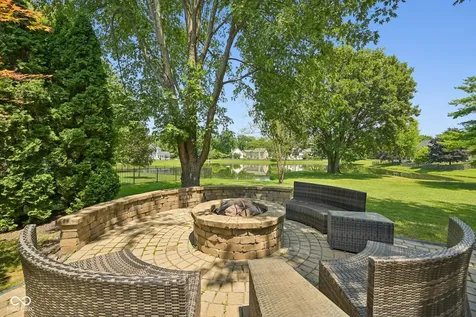 10308 Woods Edge Drive Fishers IN 46037