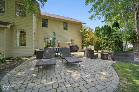 10308 Woods Edge Drive Fishers IN 46037