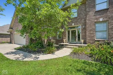 10308 Woods Edge Drive Fishers IN 46037