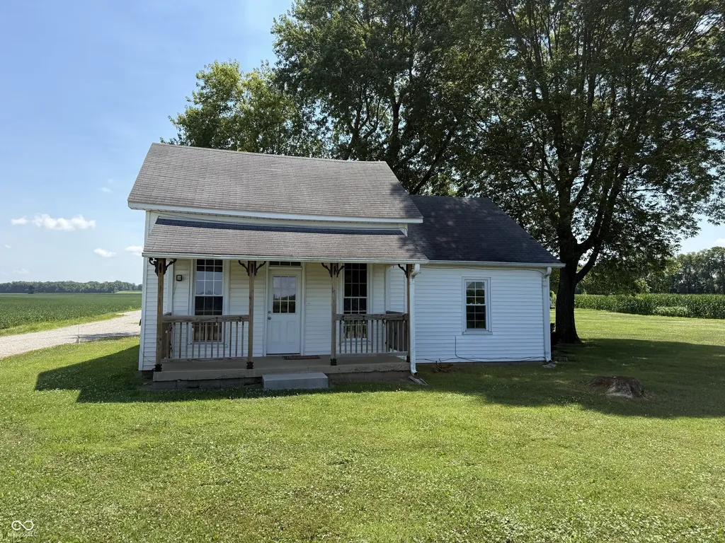 3372 N Morristown Road Shelbyville IN 46176
