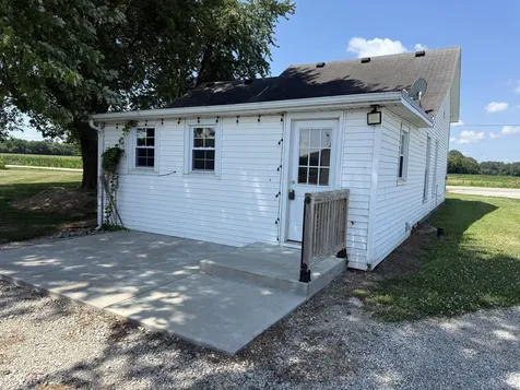 3372 N Morristown Road Shelbyville IN 46176