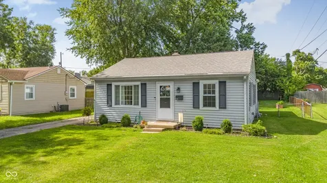 156 E Carlisle Street Mooresville IN 46158