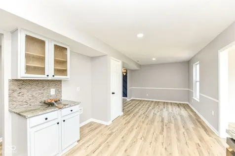 7884 Sergi Canyon Drive Indianapolis IN 46217
