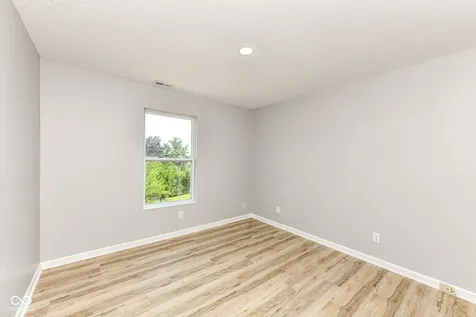 7884 Sergi Canyon Drive Indianapolis IN 46217