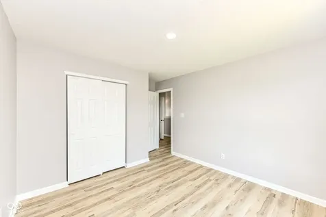 7884 Sergi Canyon Drive Indianapolis IN 46217