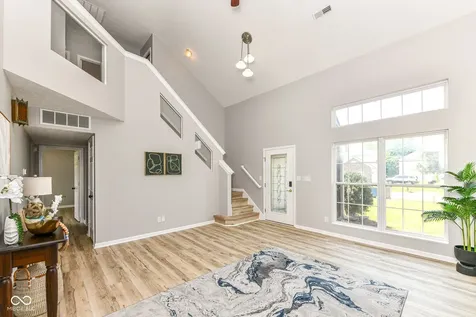 7884 Sergi Canyon Drive Indianapolis IN 46217