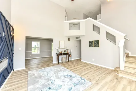 7884 Sergi Canyon Drive Indianapolis IN 46217