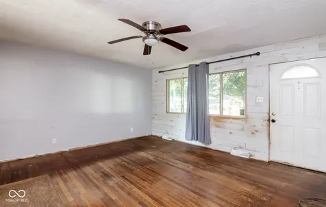 405 N Preston Street Crothersville IN 47229