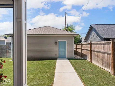 2051 Winthrop Avenue Indianapolis IN 46202