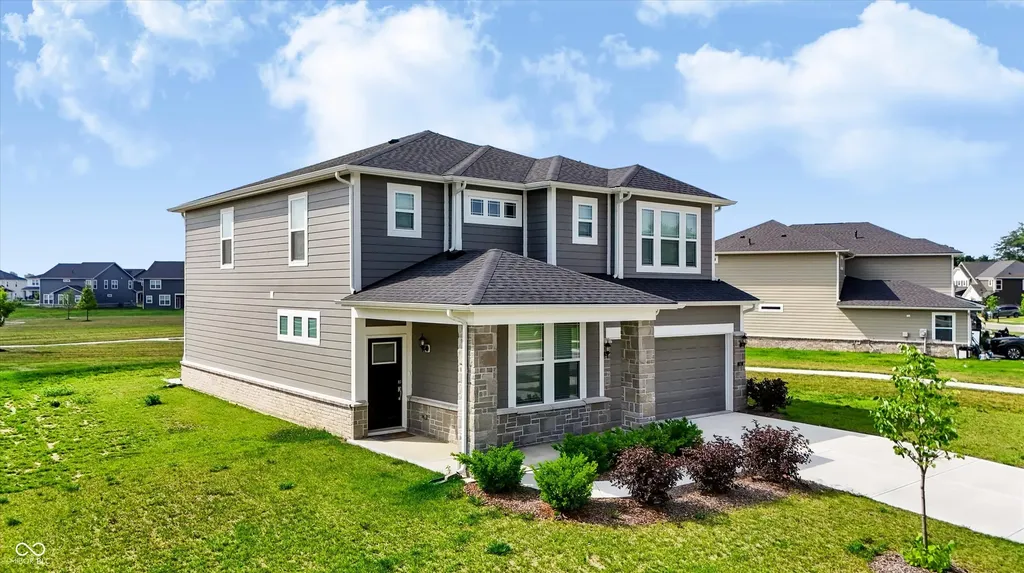 861 Adler Drive Avon IN 46123
