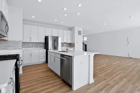 861 Adler Drive Avon IN 46123