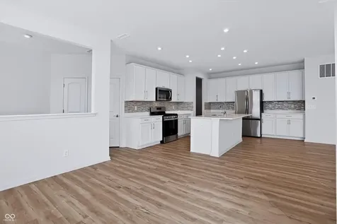 861 Adler Drive Avon IN 46123
