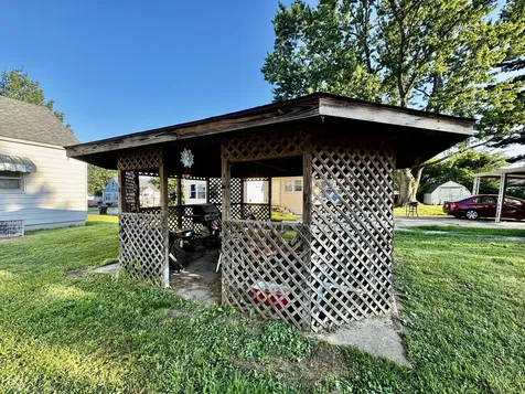 508 S Poplar Brownstown IN 47220