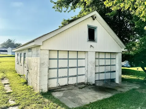 508 S Poplar Brownstown IN 47220