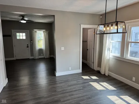 75 W Pearl Street Greenwood IN 46142