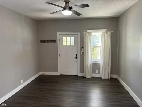75 W Pearl Street Greenwood IN 46142