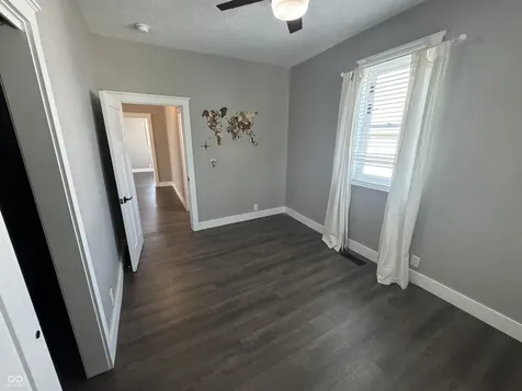 75 W Pearl Street Greenwood IN 46142