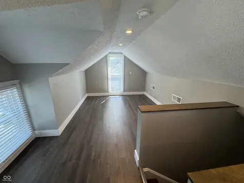 75 W Pearl Street Greenwood IN 46142