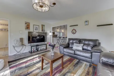 4206 Ridgeway Avenue Columbus IN 47203