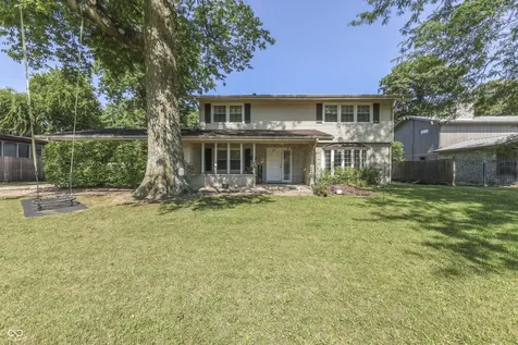 4206 Ridgeway Avenue Columbus IN 47203