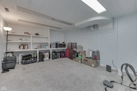 4206 Ridgeway Avenue Columbus IN 47203