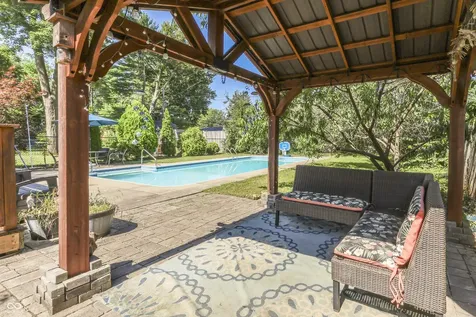 4206 Ridgeway Avenue Columbus IN 47203