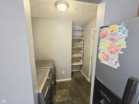 7307 Barnwell Place Indianapolis IN 46217