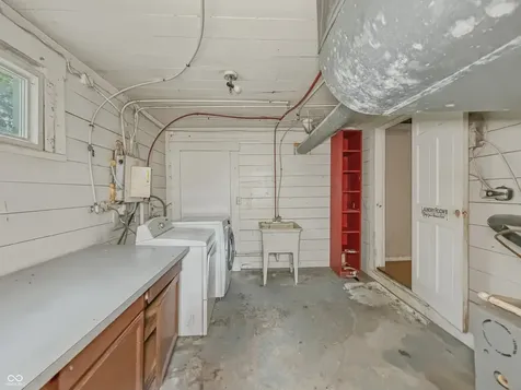 5960 Terrace Avenue Indianapolis IN 46203