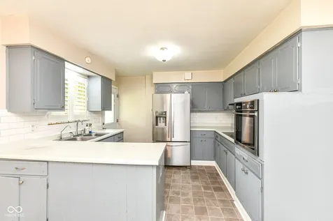 8245 Palmetto Lane Indianapolis IN 46217