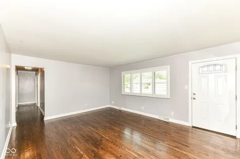 8245 Palmetto Lane Indianapolis IN 46217