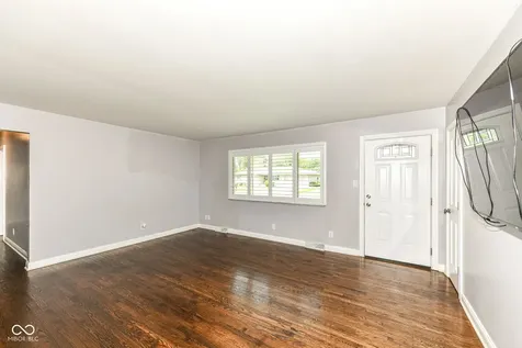 8245 Palmetto Lane Indianapolis IN 46217