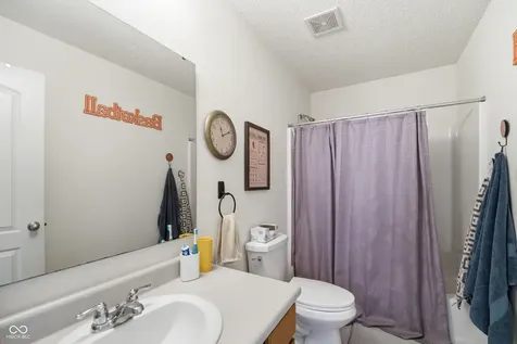 12634 Old Pond Road Noblesville IN 46060