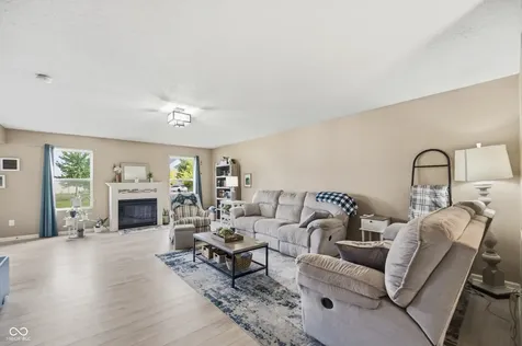 12634 Old Pond Road Noblesville IN 46060