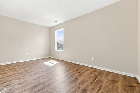 12385 Schoolhouse Road Fishers IN 46037
