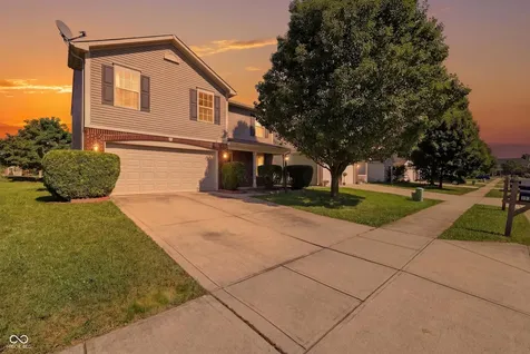12385 Schoolhouse Road Fishers IN 46037