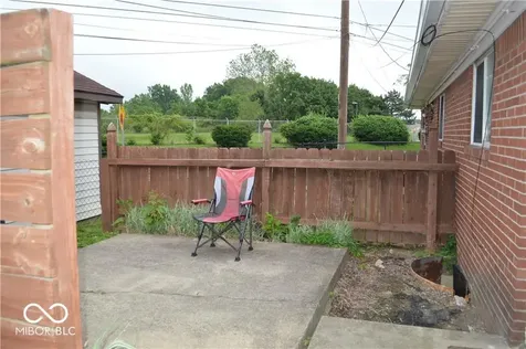 550 Cleveland Street Beech Grove IN 46107