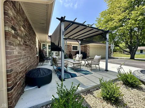 1200 E Adams Drive Franklin IN 46131